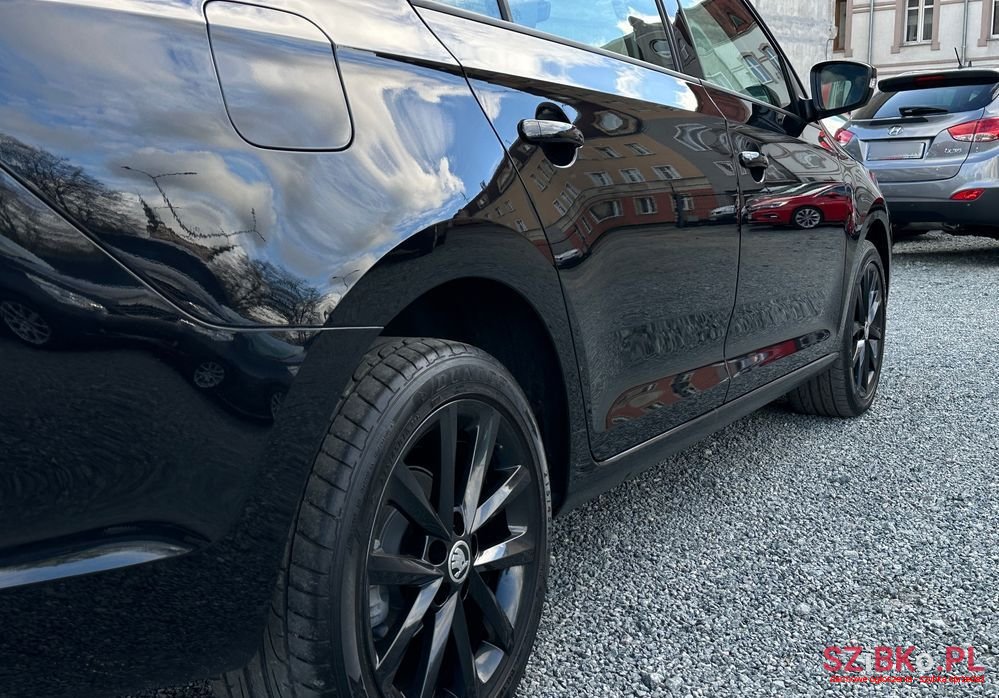 2017' Skoda Rapid 1.0 Tsi Ambition photo #6