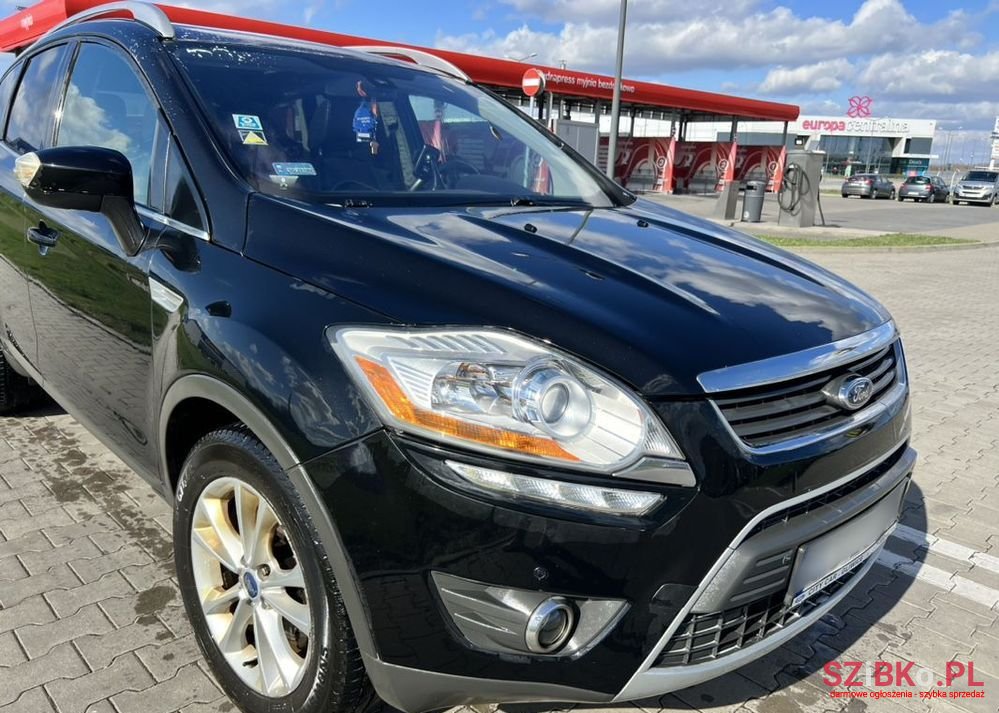 2012' Ford Kuga photo #2