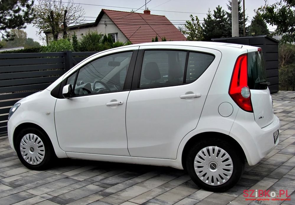 2010' Opel Agila photo #6