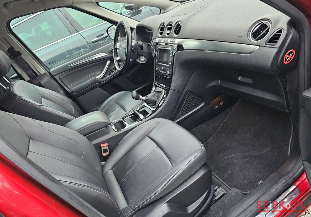 2014' Ford S-Max photo #5