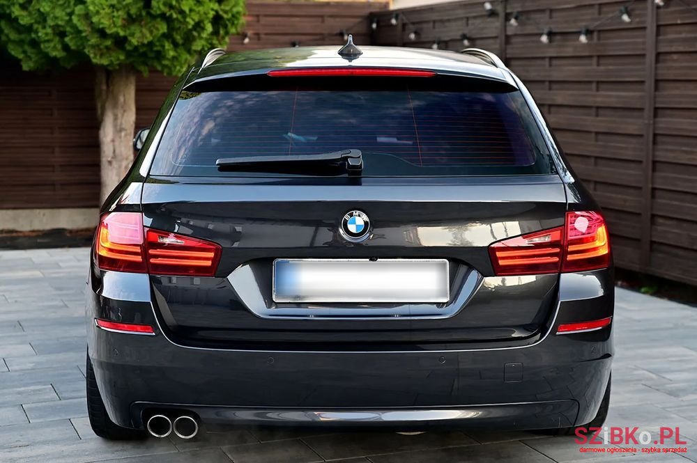 2014' BMW 5 Series 525D photo #4