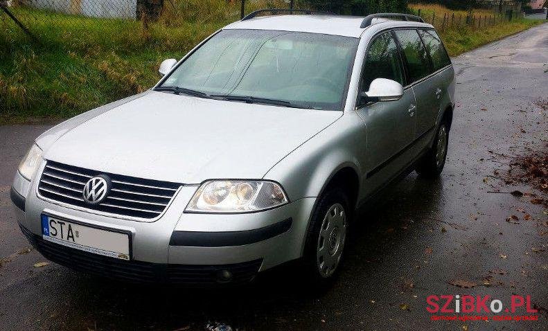 2005' Volkswagen Passat photo #1