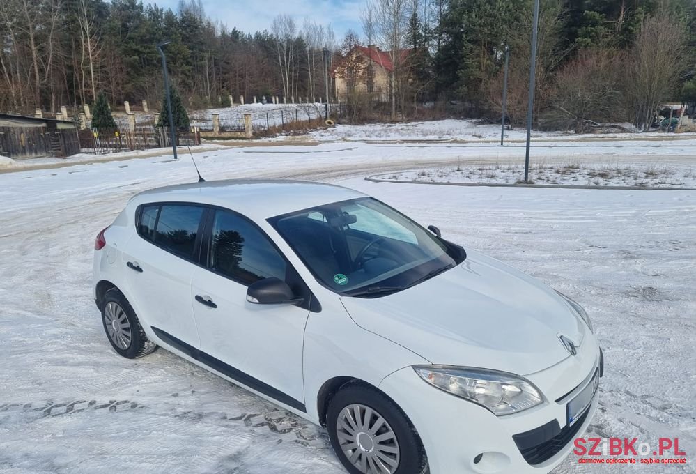 2010' Renault Megane 1.6 16V 100 Expression photo #2