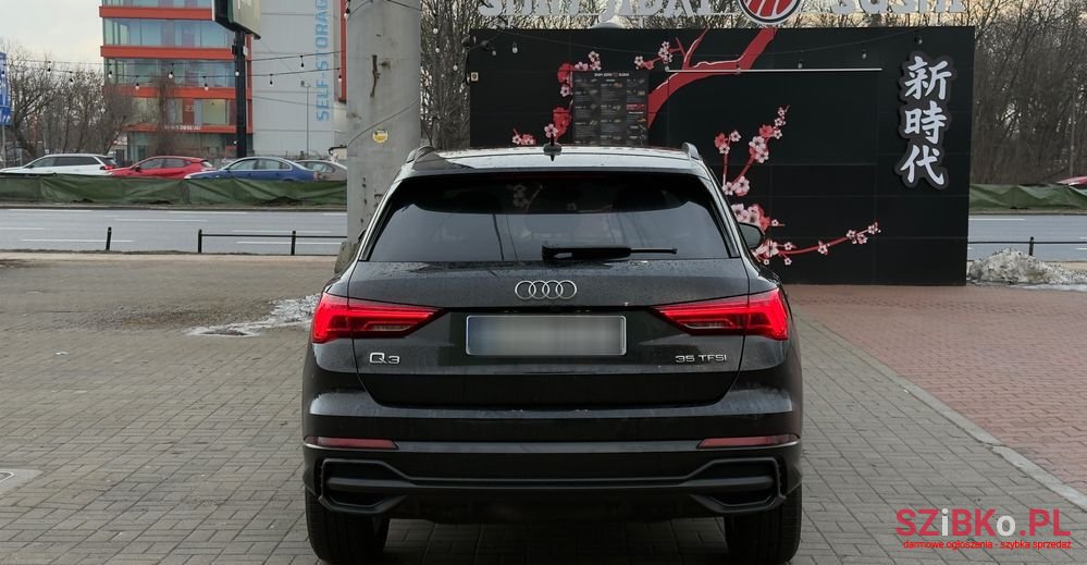 2022' Audi Q3 photo #2