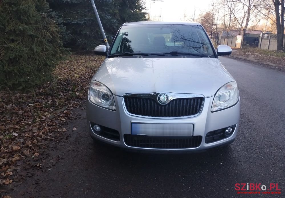 2008' Skoda Fabia 1.4 16V Sport photo #1