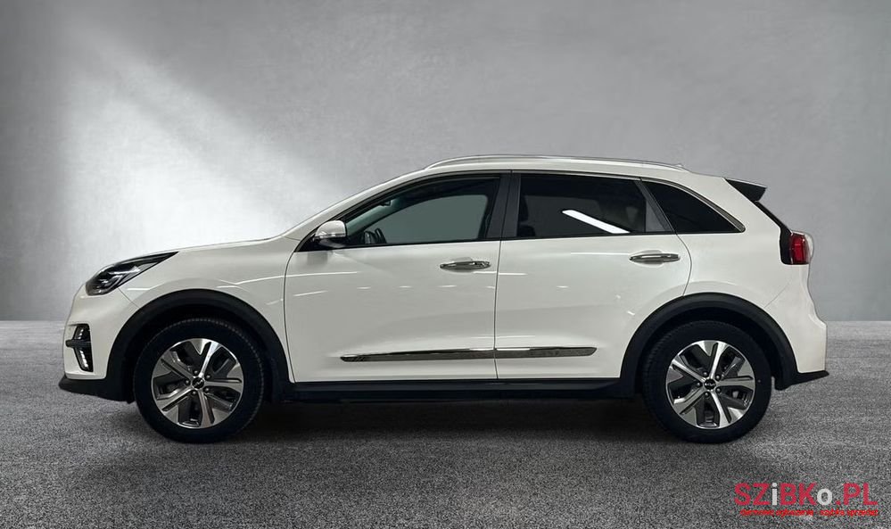 2022' Kia Niro photo #6