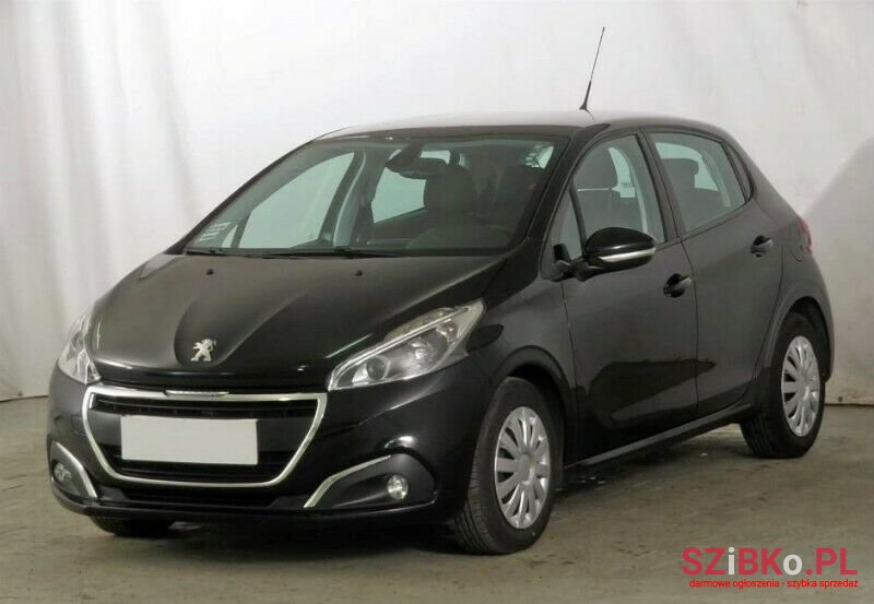 2015' Peugeot 2008 photo #2