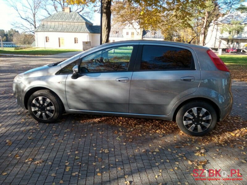 2008' Fiat Punto photo #2