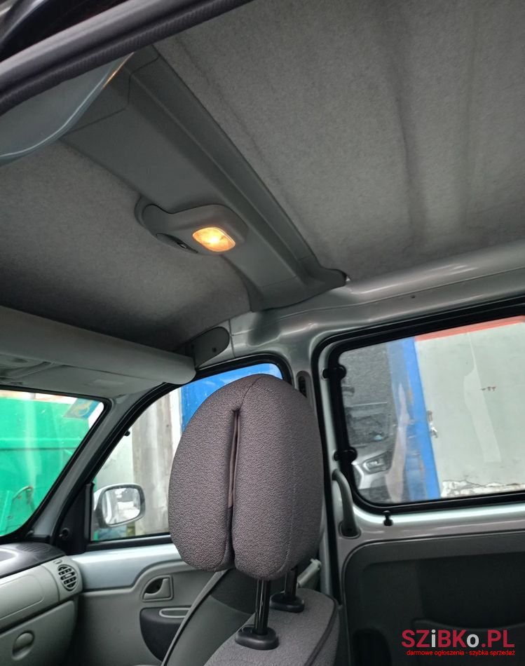 2007' Renault Kangoo photo #6