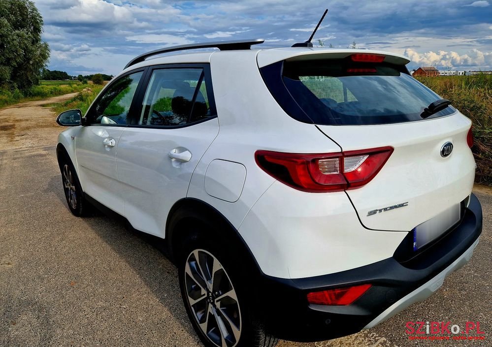 2019' Kia Stonic photo #3
