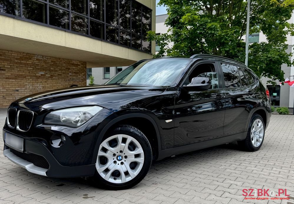 2011' BMW X1 Sdrive18D Xline photo #3
