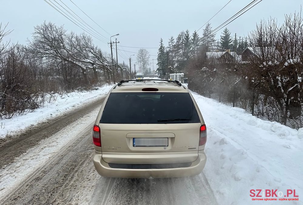2001' Chrysler Grand Voyager 2.5L Crd Lx photo #4
