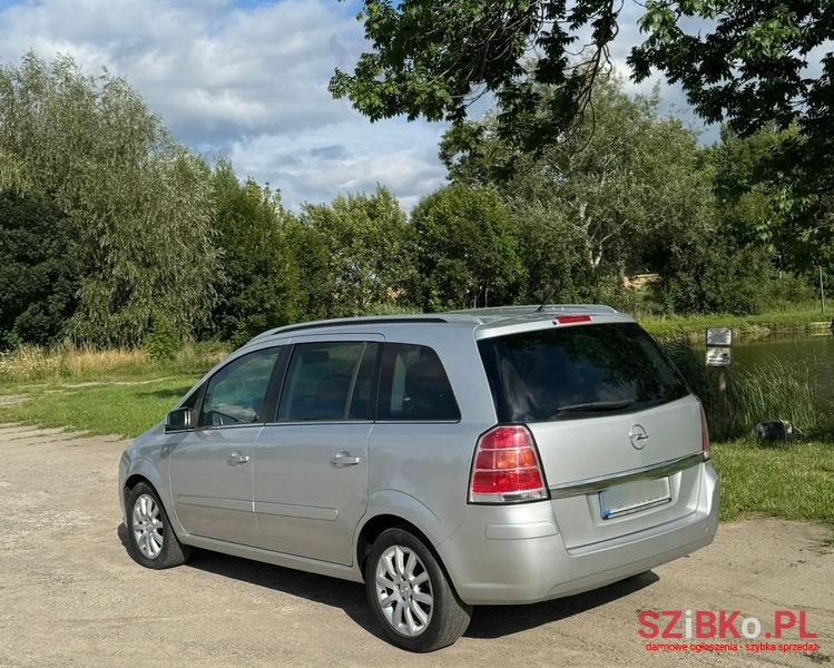 2005' Opel Zafira 1.8 16V Elegance photo #5