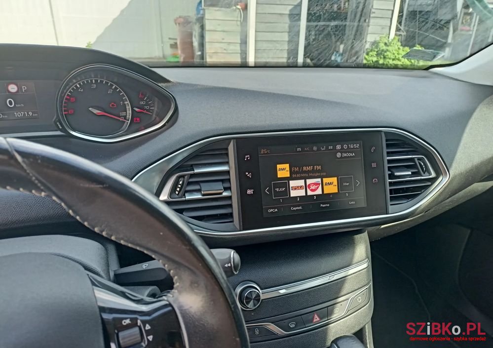 2018' Peugeot 308 Sw photo #5