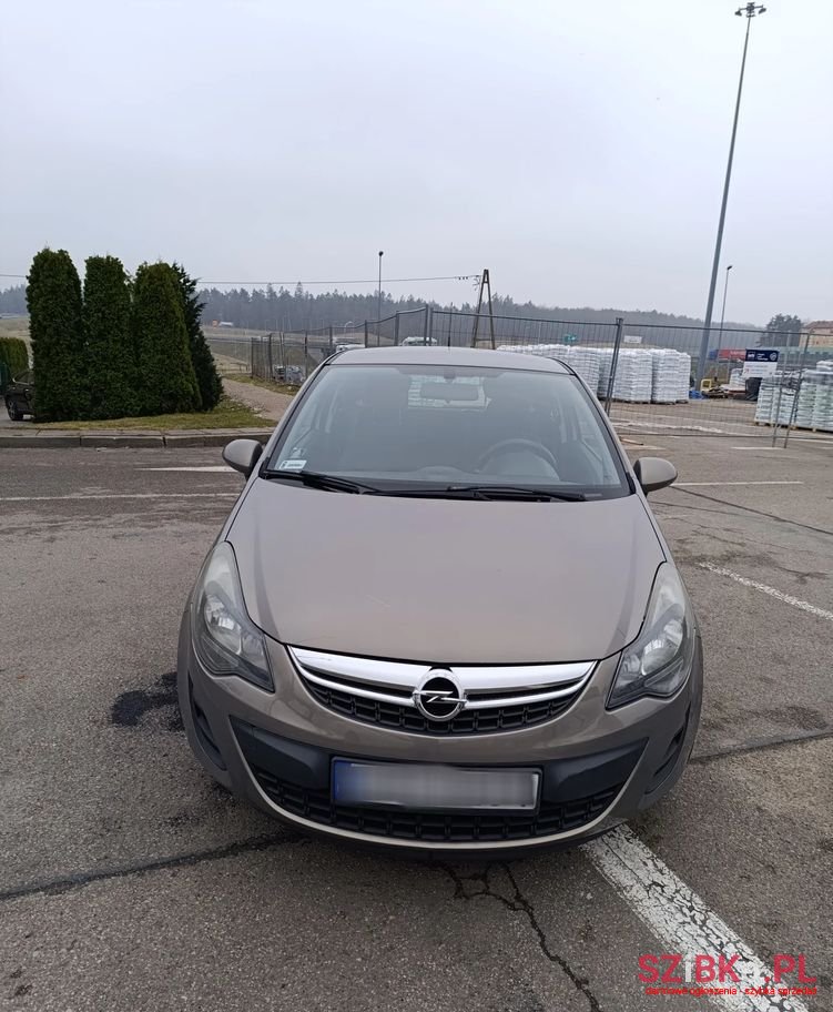 2014' Opel Corsa photo #3