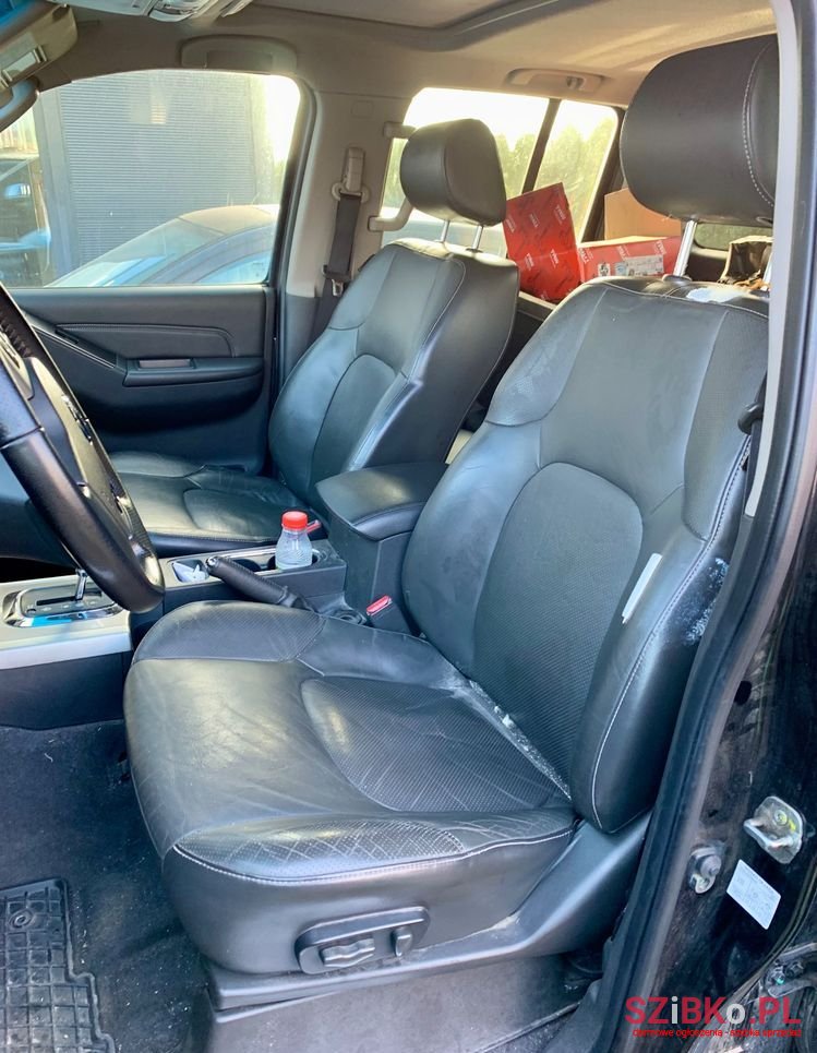 2014' Nissan Navara 3.0 D V6 photo #6