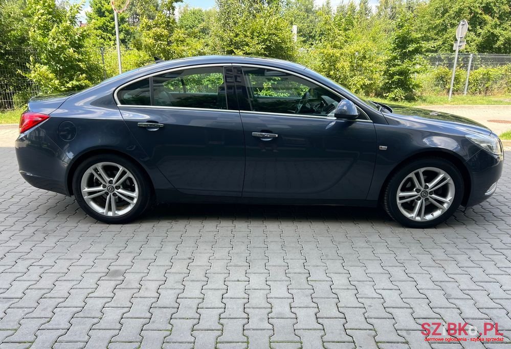 2010' Opel Insignia 2.0 Cdti Cosmo photo #5