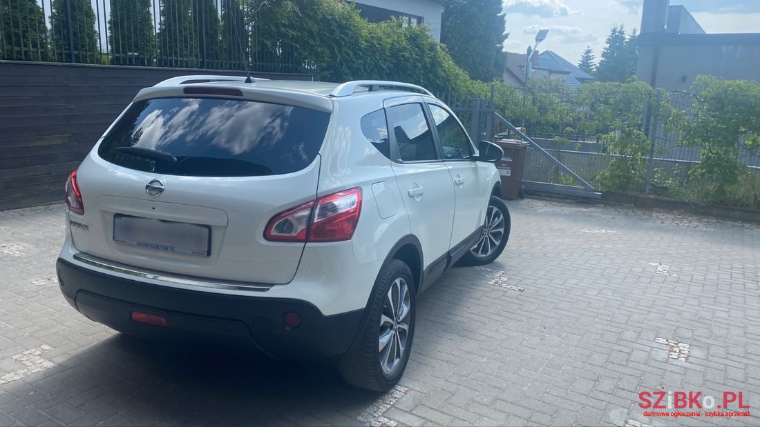 2013' Nissan Qashqai photo #1