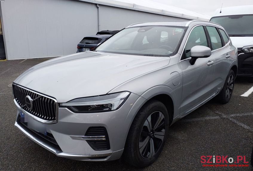 2023' Volvo Xc 60 photo #1