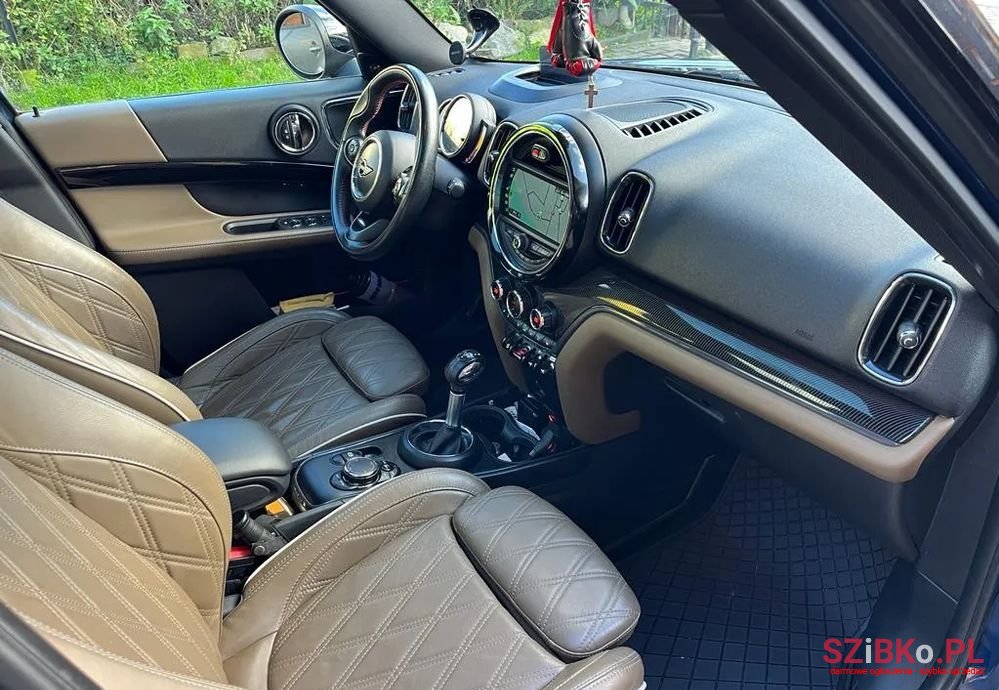 2018' MINI Countryman photo #4