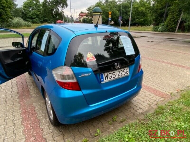 2009' Honda Jazz photo #6