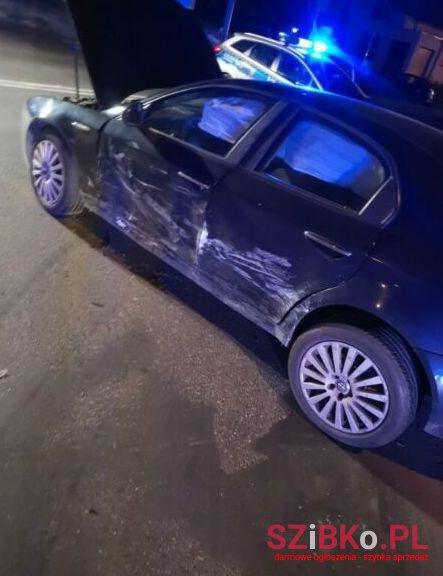 2006' Alfa Romeo photo #1