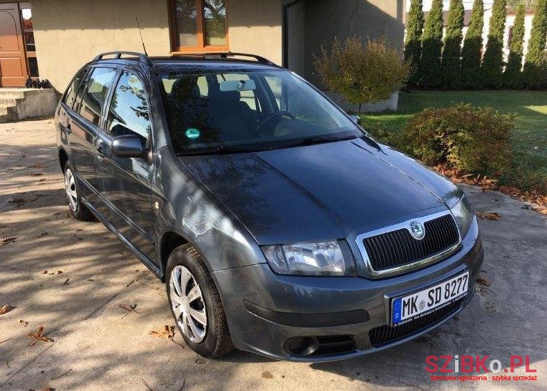 2006' Skoda Fabia photo #1