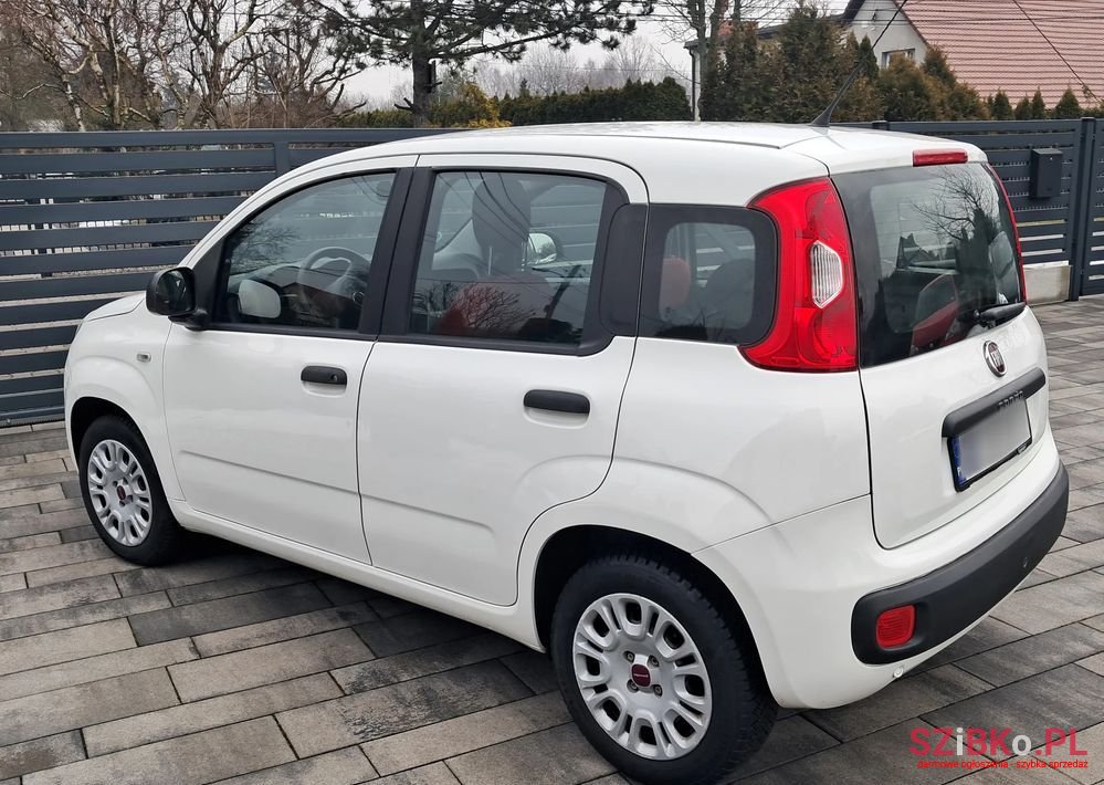 2017' Fiat Panda photo #5