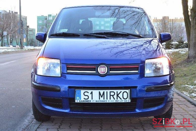 2008' Fiat Panda photo #2