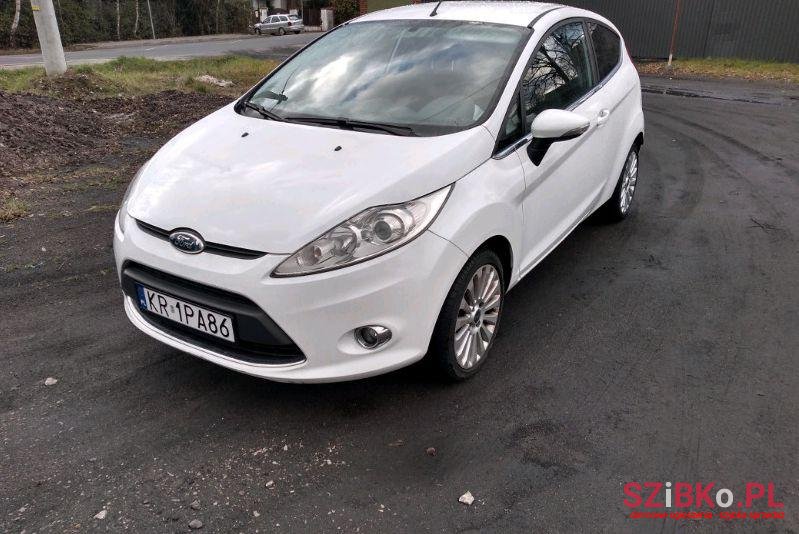 2009' Ford Fiesta photo #1