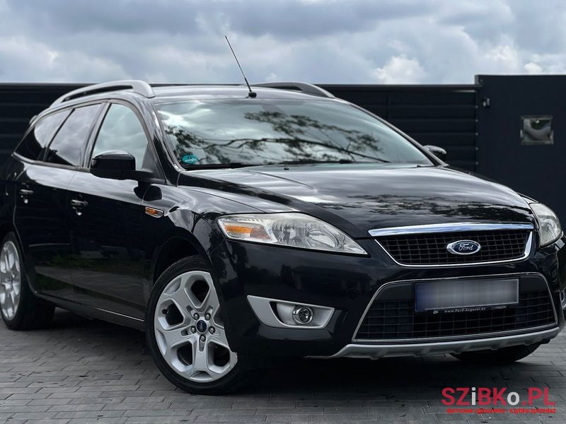 2010' Ford Mondeo 2.0 Titanium photo #5