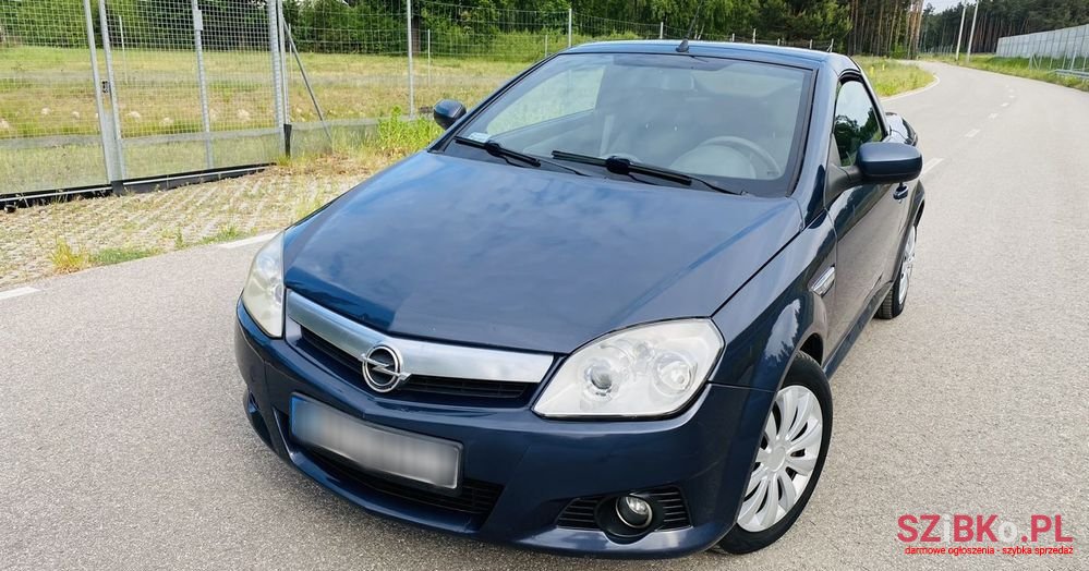 2006' Opel Tigra photo #2