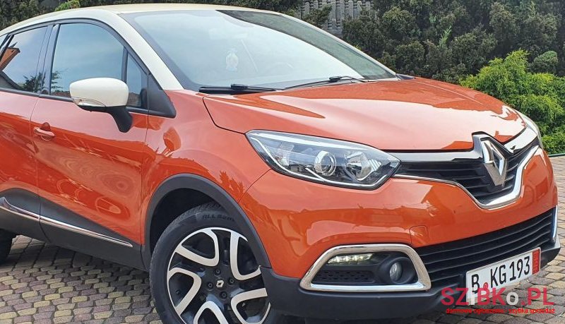 2016' Renault Captur photo #2