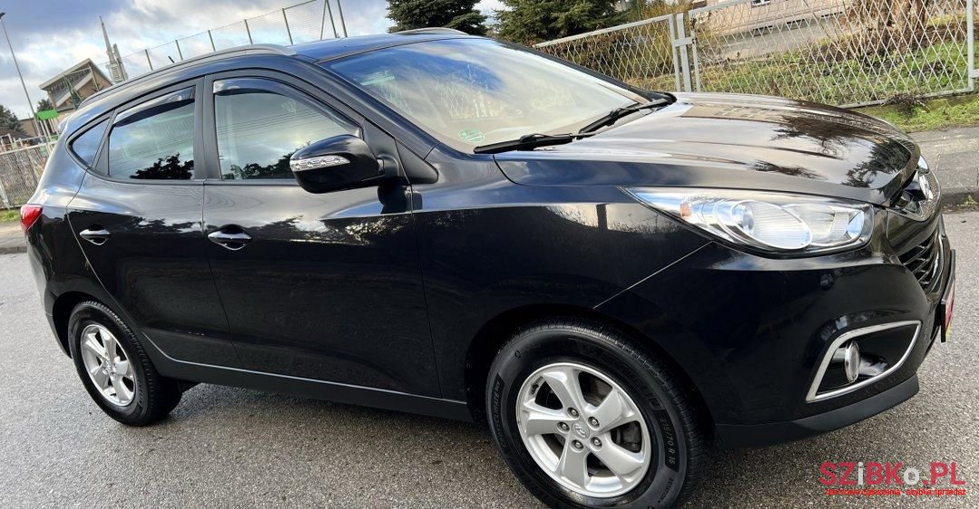 2011' Hyundai ix35 photo #4