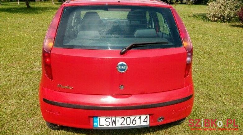 2005' Fiat Punto photo #1
