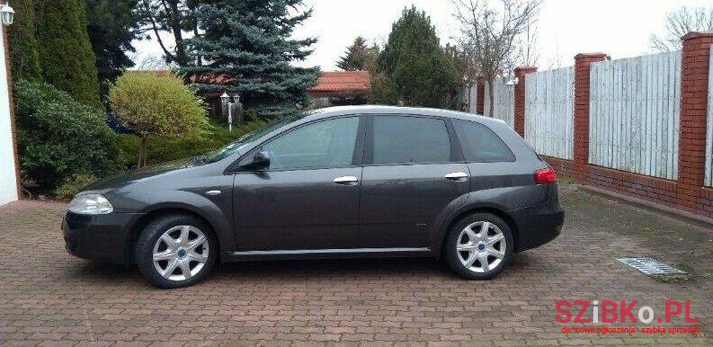 2007' Fiat Croma photo #1