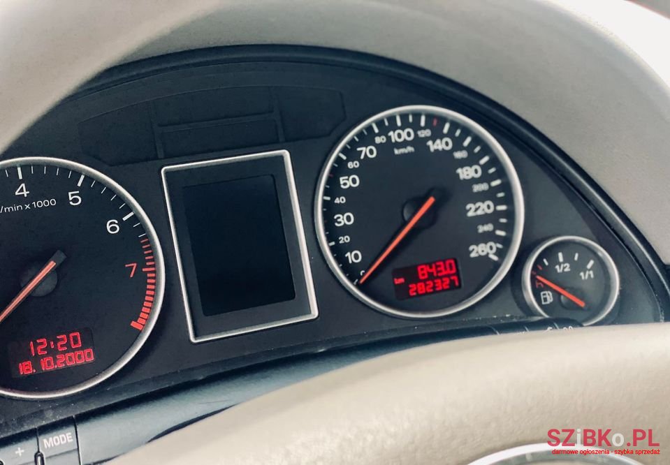 2001' Audi A4 photo #3