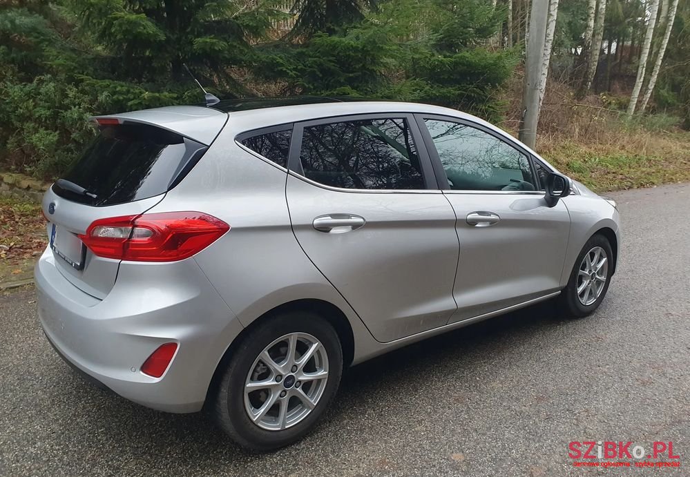 2017' Ford Fiesta photo #5