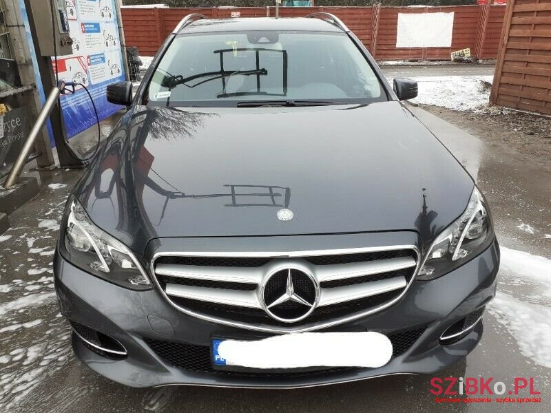 2014' Mercedes-Benz Klasa E photo #1