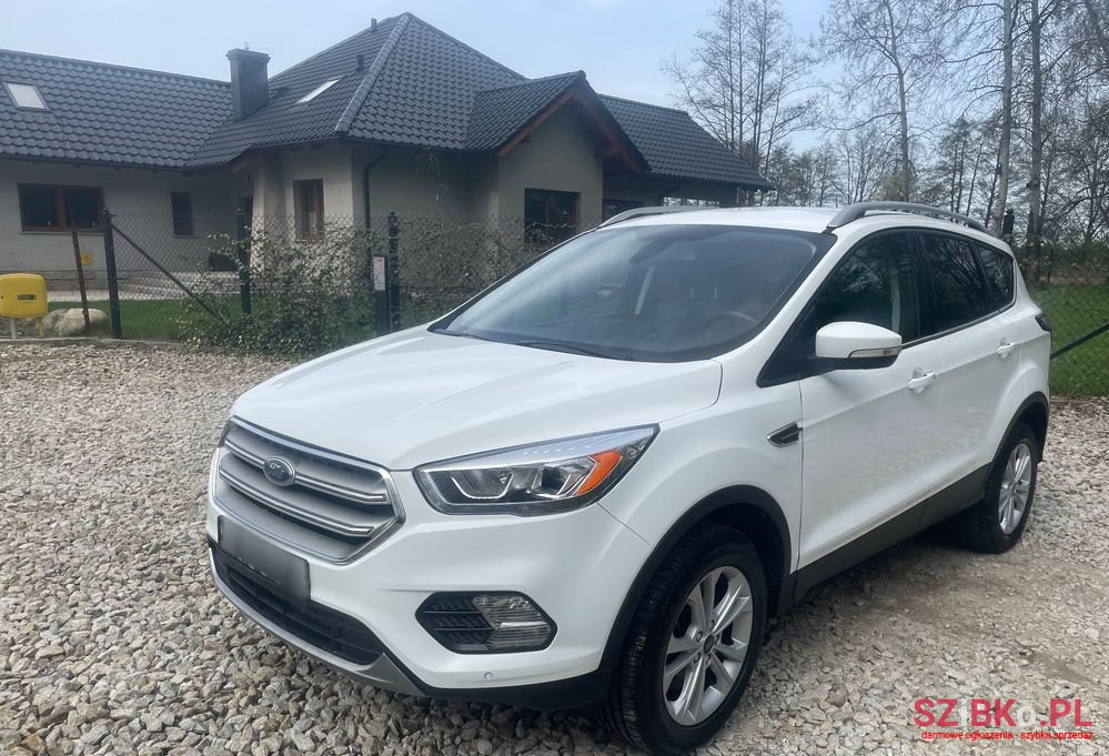 2016' Ford Kuga photo #1