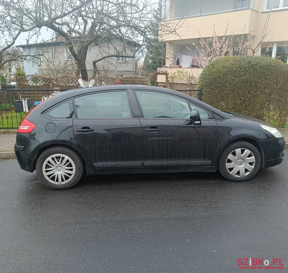 2008' Citroen C4 1.6 Hdi Equilibre photo #4