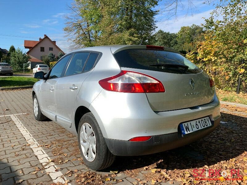 2014' Renault Megane photo #4