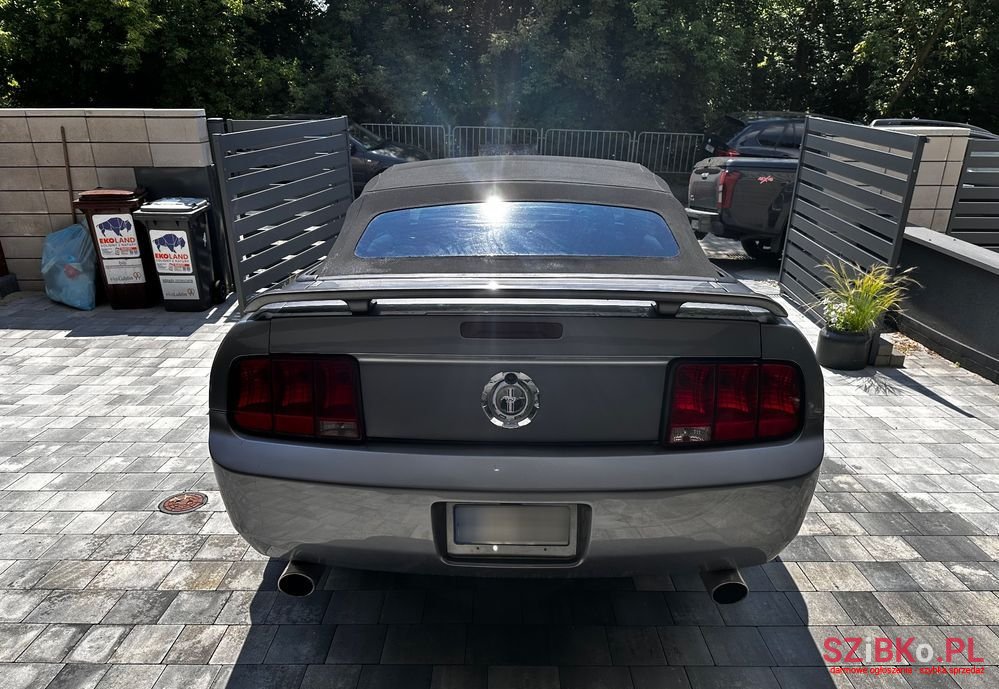 2006' Ford Mustang 4.0 V6 photo #6