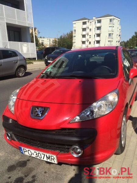 2007' Peugeot 207 photo #2