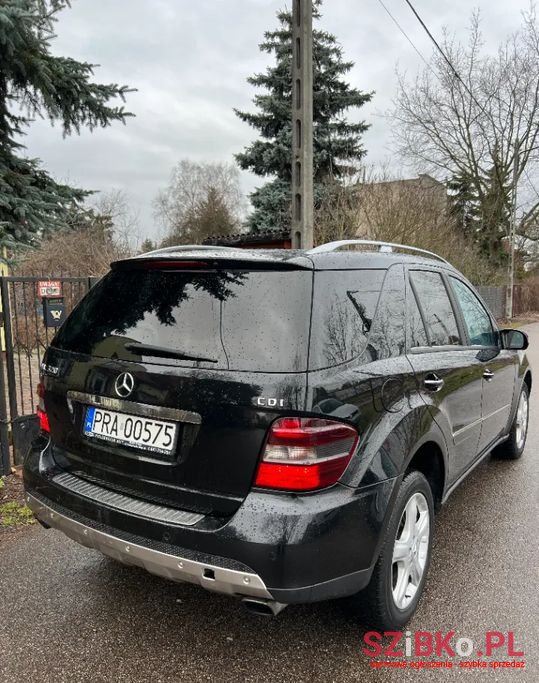 2006' Mercedes-Benz Ml photo #4