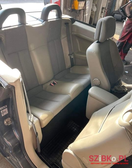 2006' Renault Megane photo #5