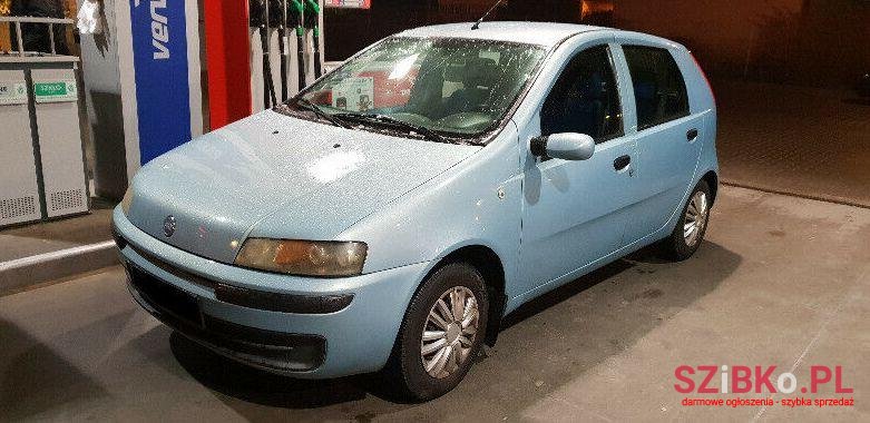 2001' Fiat Punto photo #1