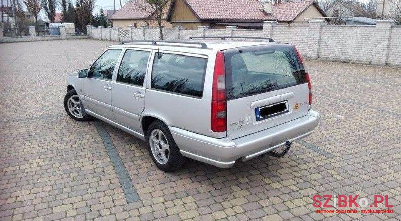 1999' Volvo V70 photo #2