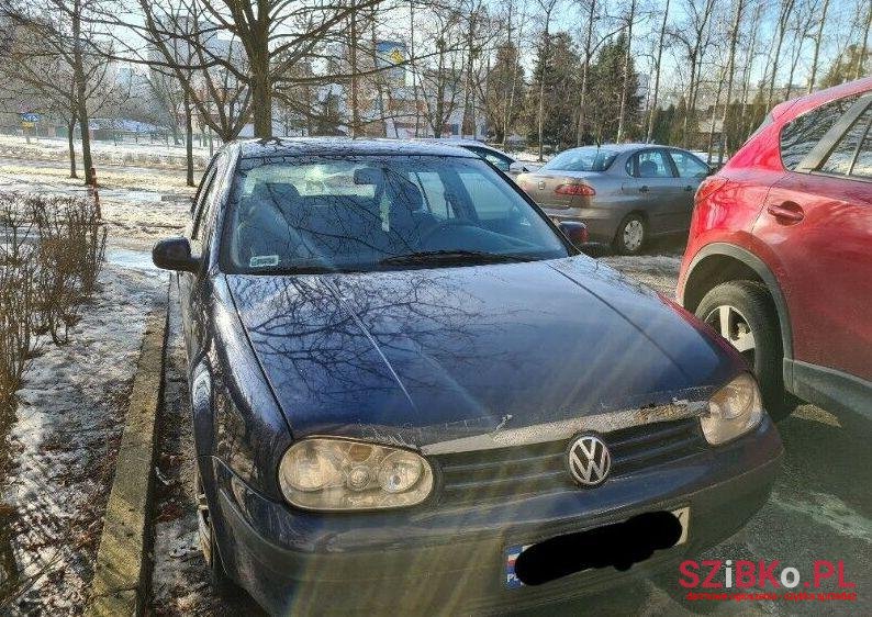 1999' Volkswagen Golf photo #1