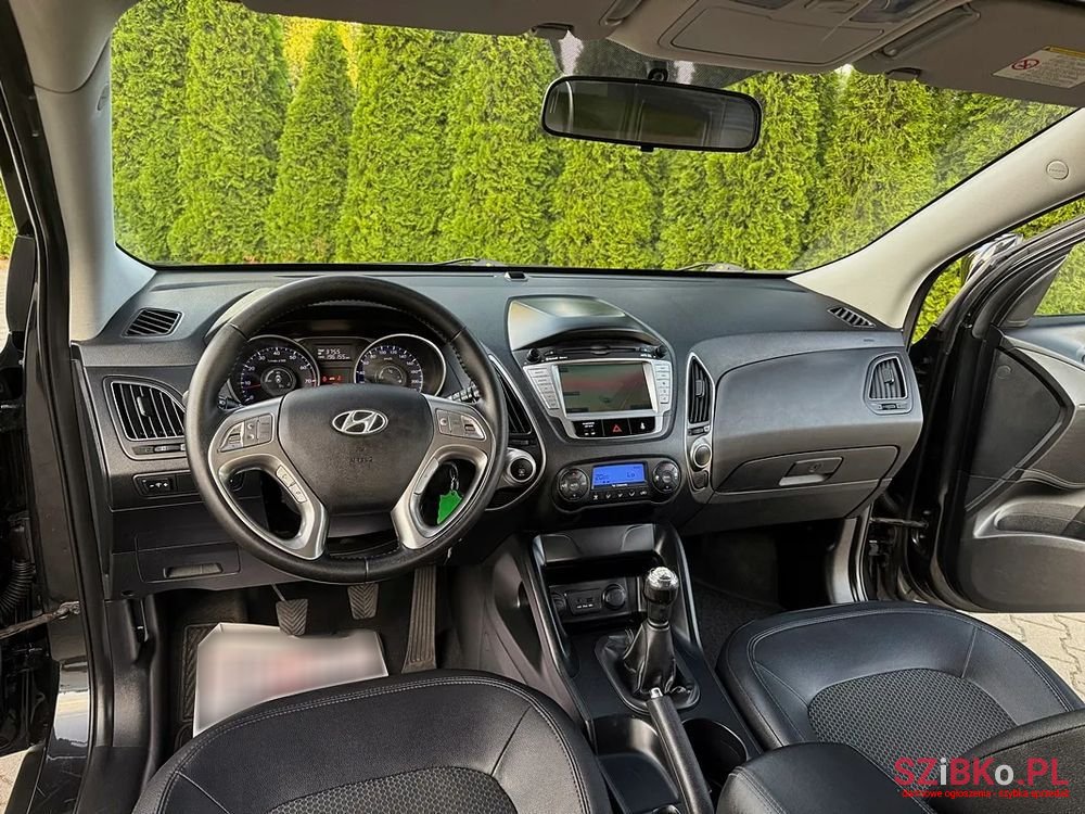 2010' Hyundai ix35 2.0 Premium photo #4